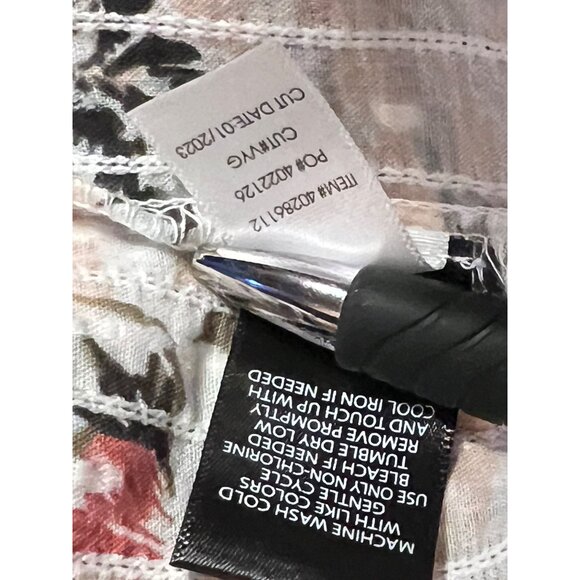 Torrid Floral Print Cotton Blouse Size 3 Tropical Pattern Short Sleeves Womens - Picture 10 of 10